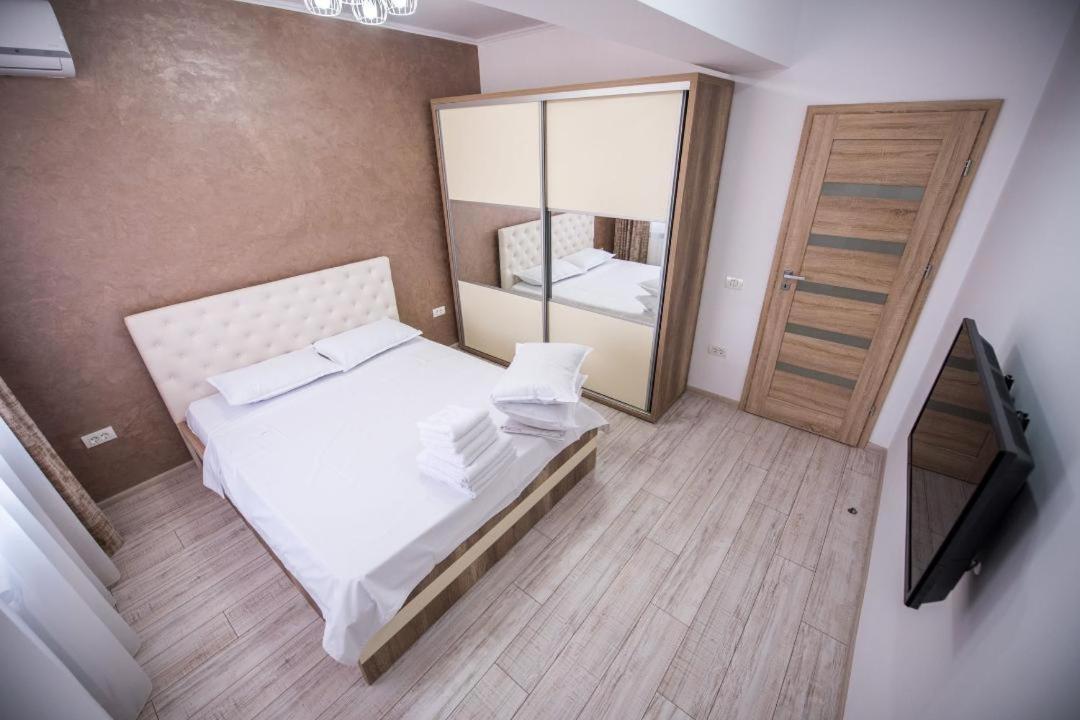 Sophia 2 & Moonlight Apartaments Mamaia Esterno foto